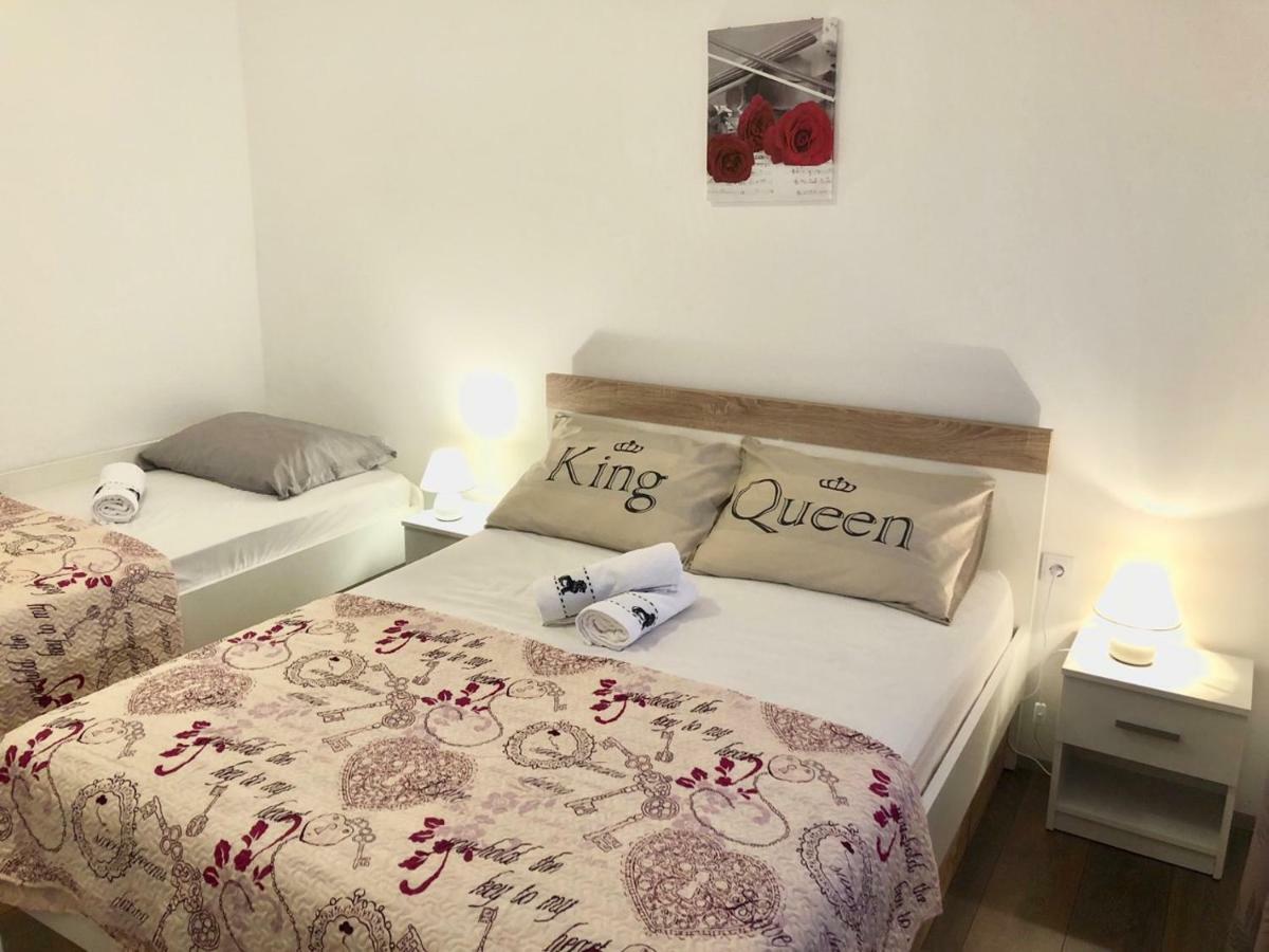 שיבניק Apartment Jopa מראה חיצוני תמונה